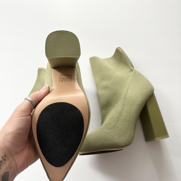 Public desire sick ankle boots - Picture 2 of 6